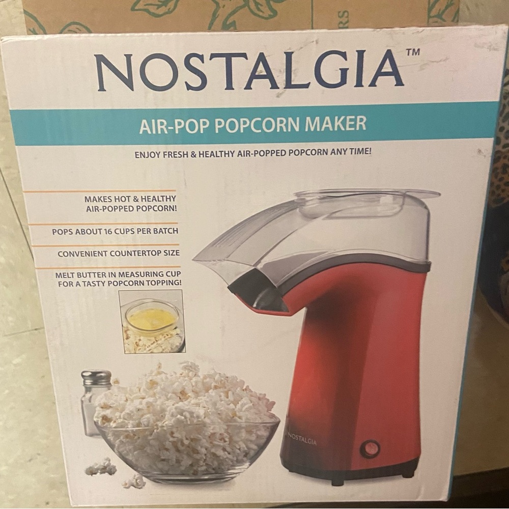 Nostalgia Hot Air Popcorn Maker Popcorn Popper Red HAP8RR  8-Cup - New
